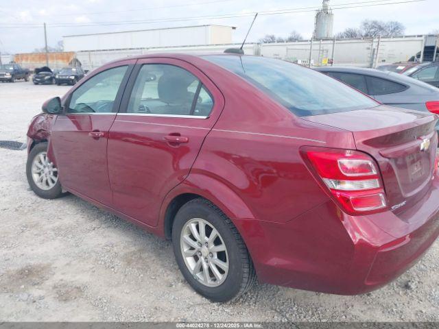 Chevrolet Sonic Lt Auto Image 4