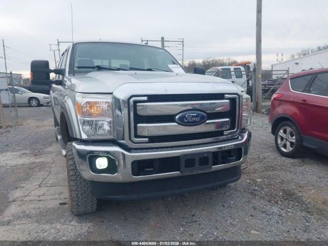 Ford F-250 Lariat Image 5