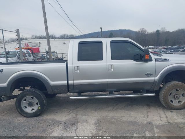 Ford F-250 Lariat Image 14