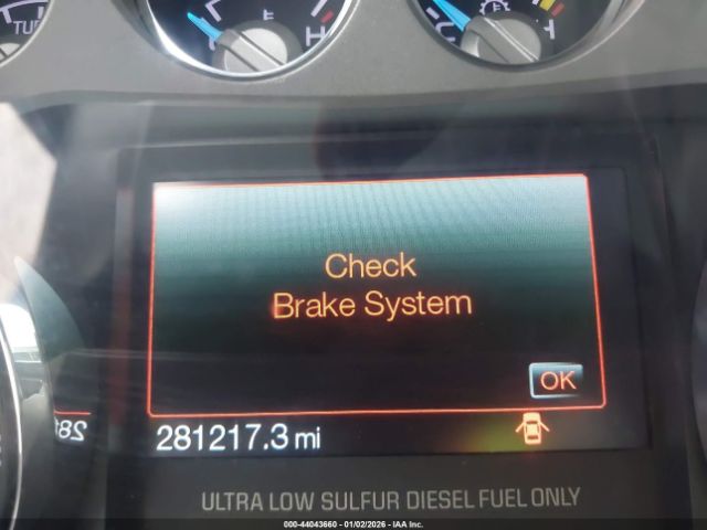 Ford F-250 Lariat Image 13