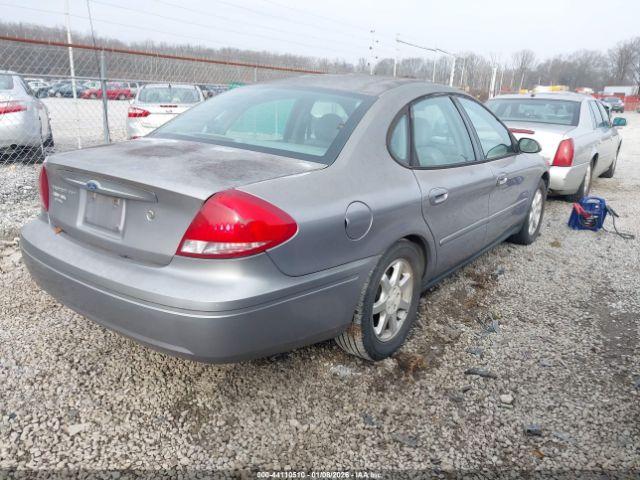 Ford Taurus Sel Image 4