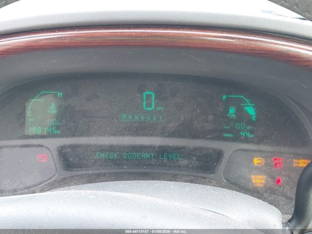 Cadillac DeVille Livery Image 4