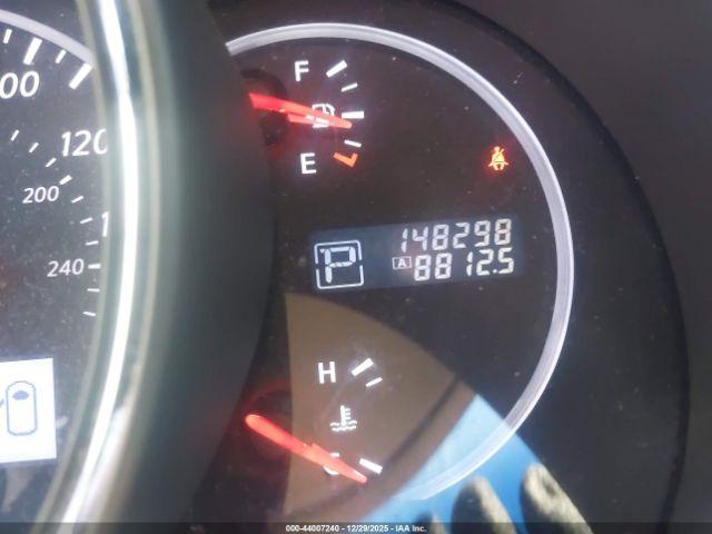 Nissan Murano Sv Image 8