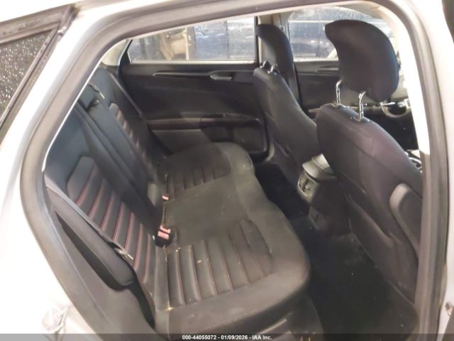 Ford Fusion Se Image 2